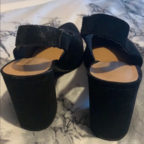 💎Classy Black Pointed Slingback Heels - Picture 3 of 4